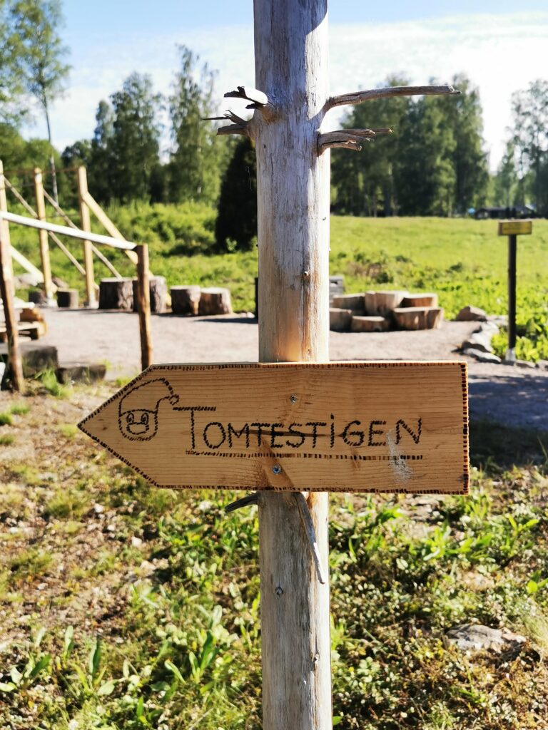 Tomtestigen